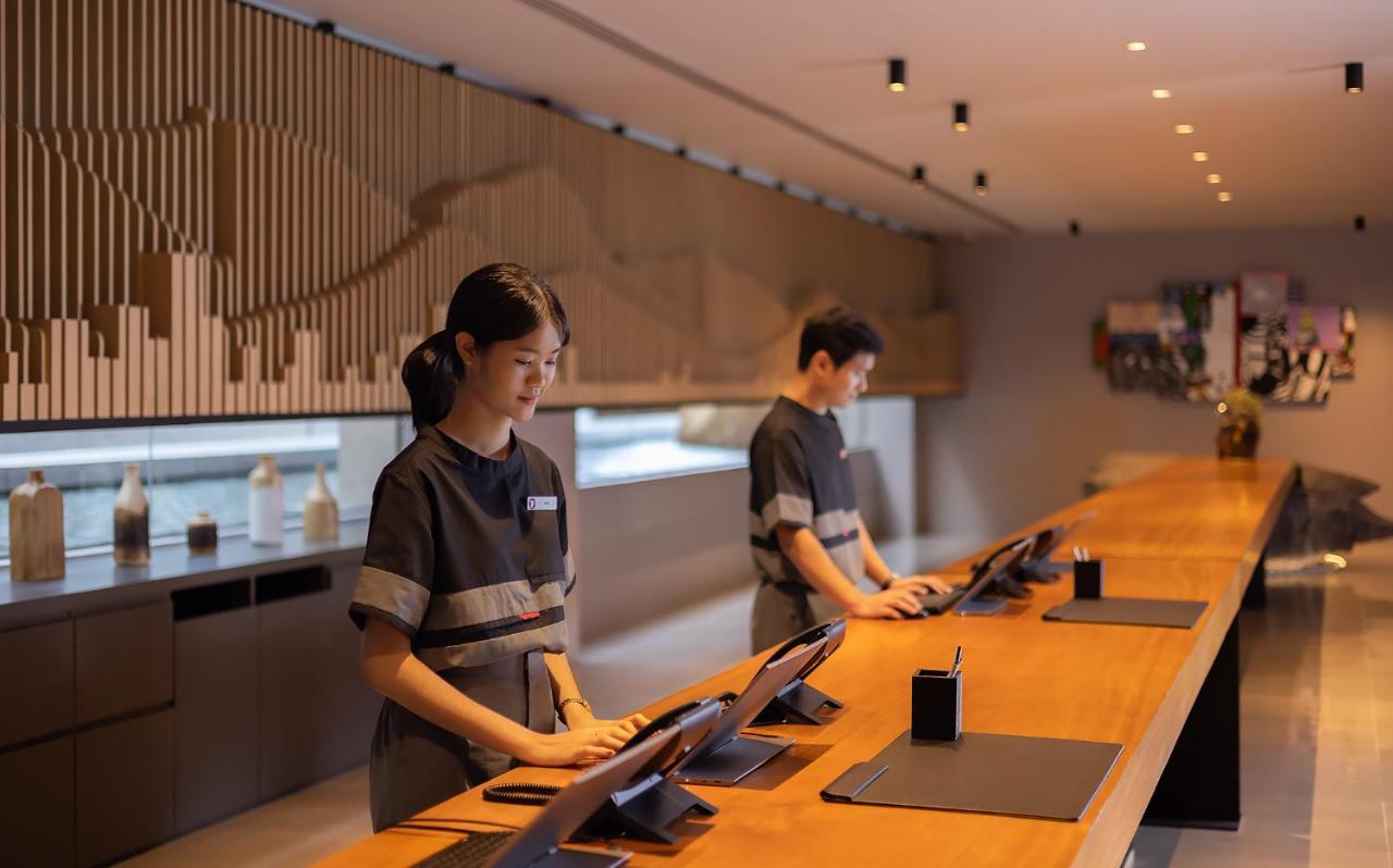 Travelodge Nimman チエンマイ エクステリア 写真