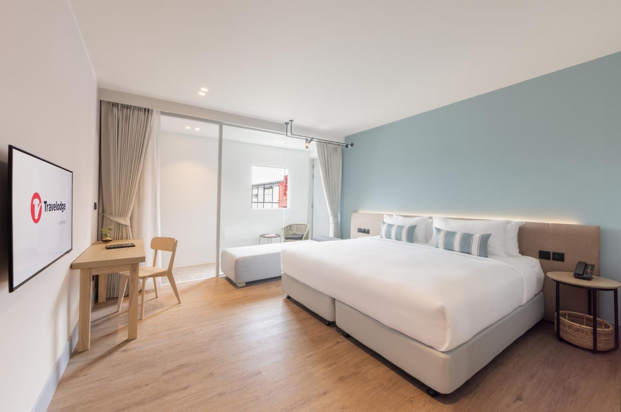 Travelodge Nimman チエンマイ エクステリア 写真