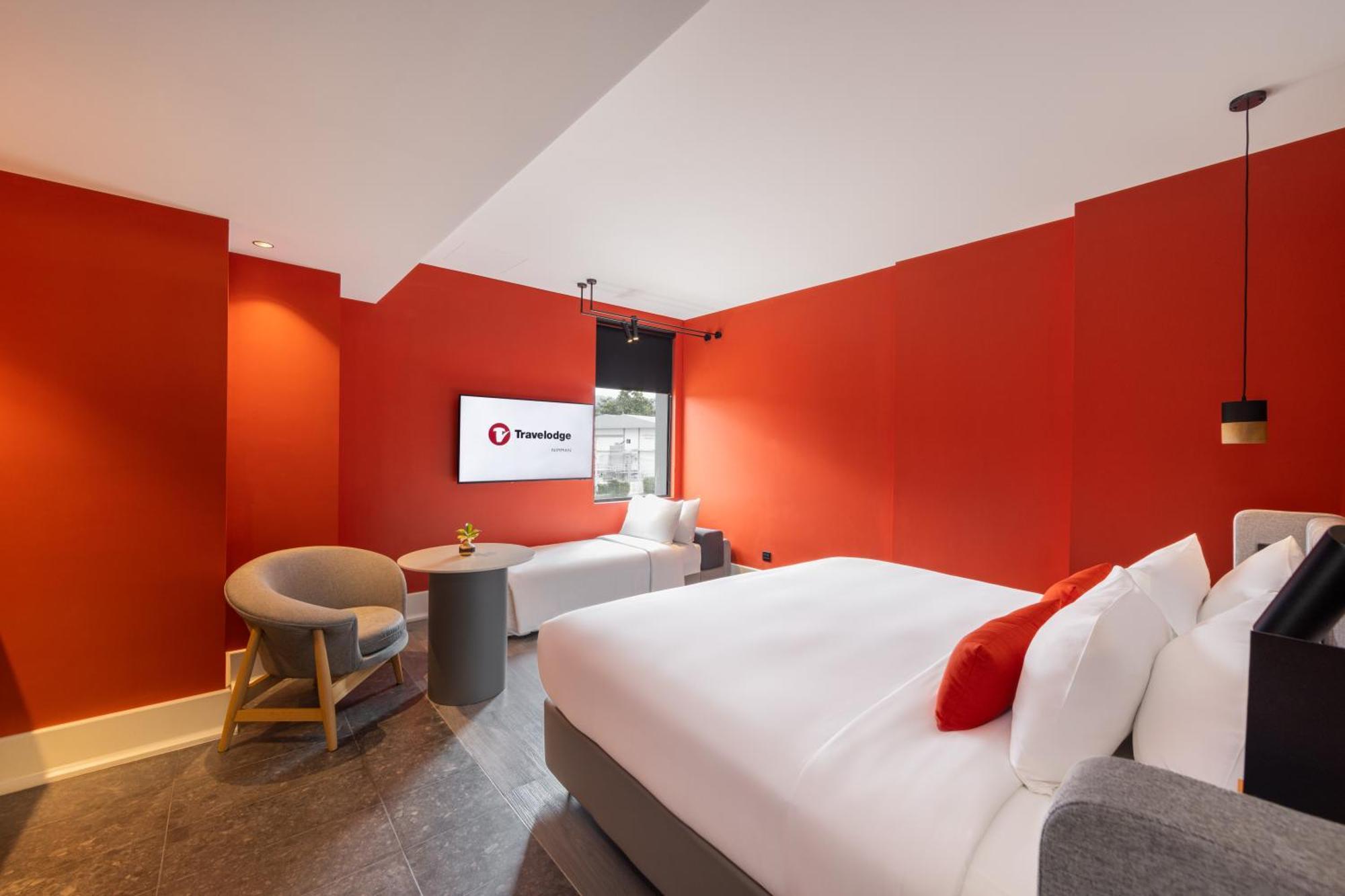 Travelodge Nimman チエンマイ エクステリア 写真